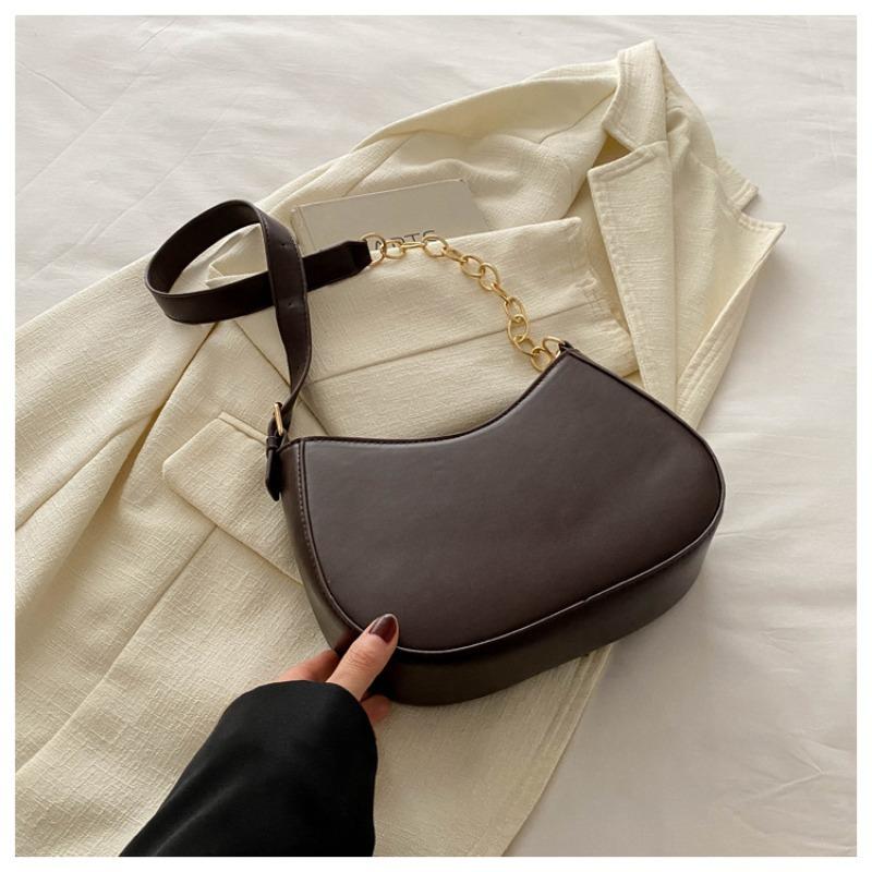 New Temperament Fashionable Design Single Shoulder Crossbody Foreign Style Solid Color Chain Zipper Underarm Texture Crossbody Bag
