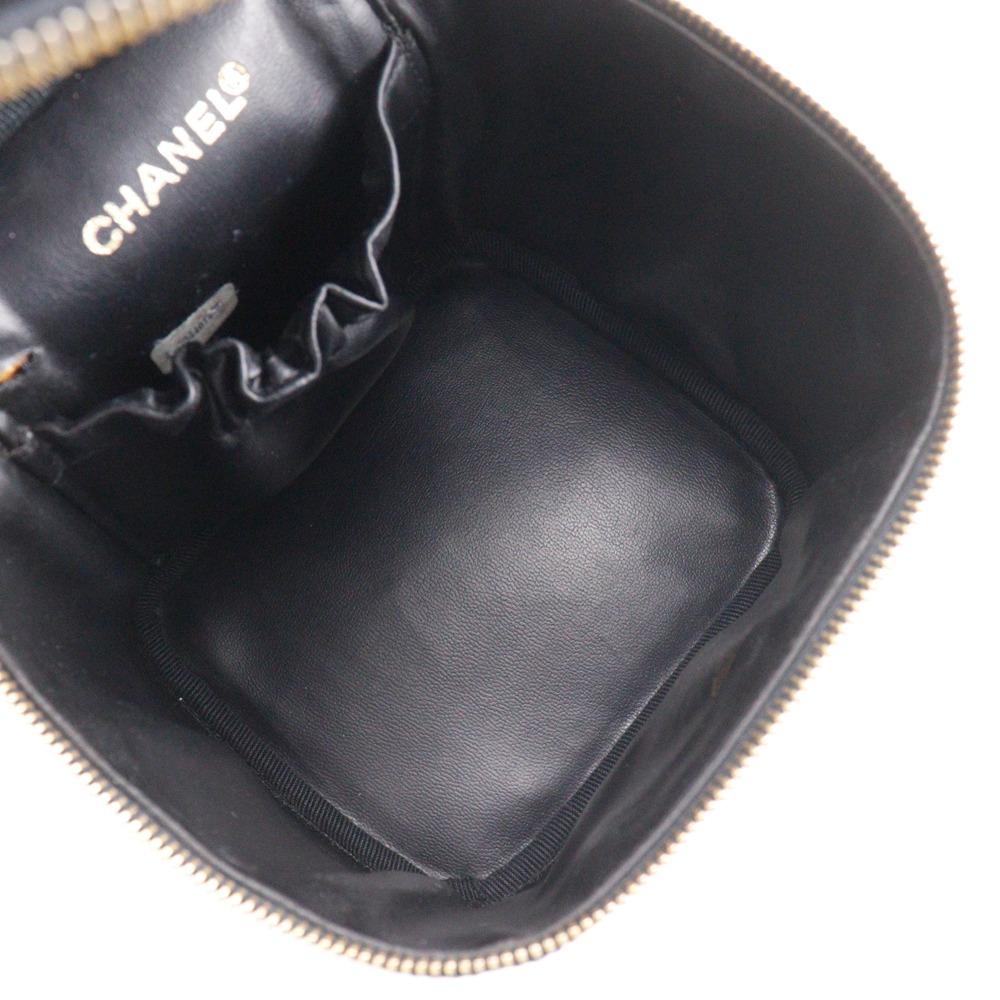 CHANEL COCO Mark Vanity A01998 Handbag Pouch black Patent leather Women Used