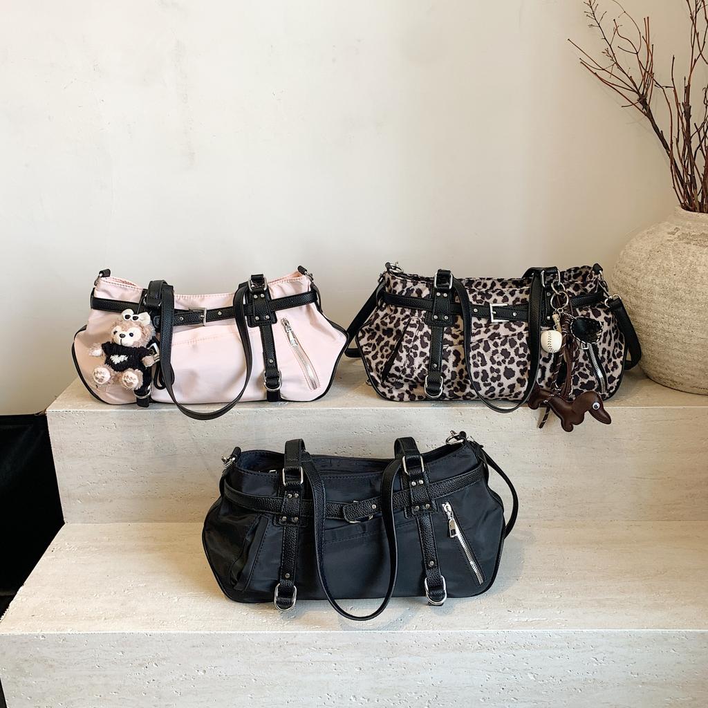 Niche Sweet and Cool Wind Bag 2025 New Large-capacity Simple and Versatile Commuter Bag Casual Shoulder Oblique Span Bag