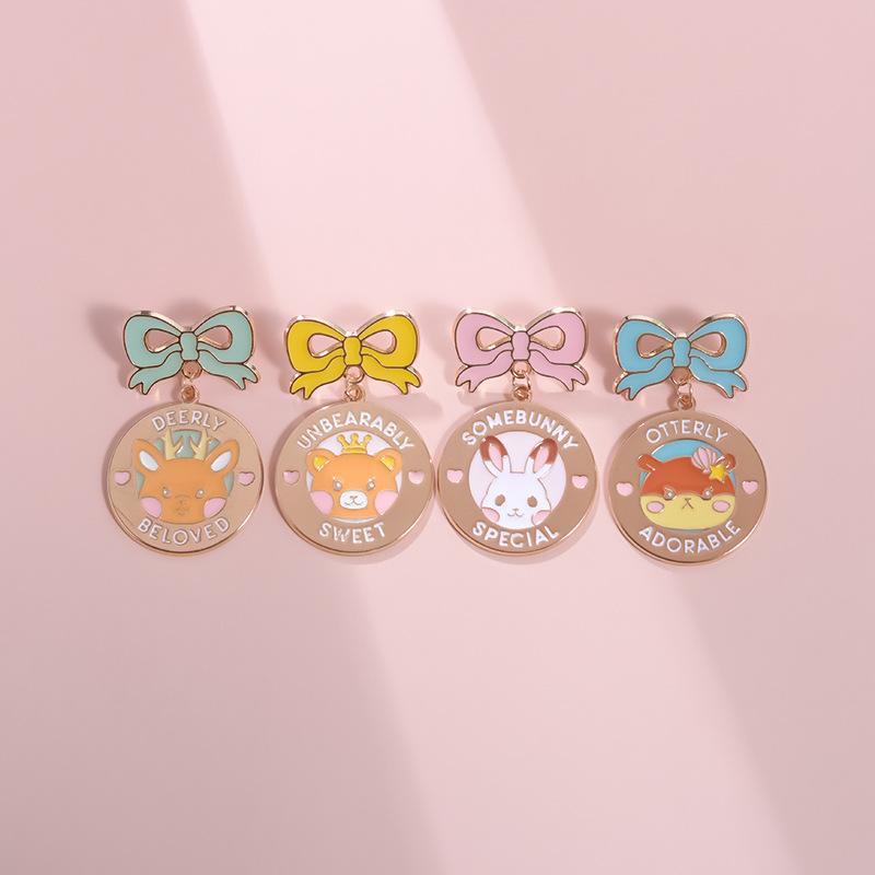 And Fun Colorful Cartoon Animal Brooch Featuring Elegant Bow Design And Versatile Alloy Construction