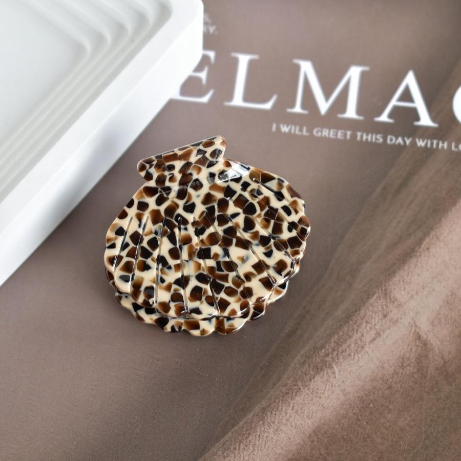 

Уникальные корейские заколки для волос для женщин, маленькие, цветные, оригинальные, в форме ракушки, зажимы для волос из ацетата, аксессуары для волос