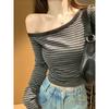 Sexy Spice Girl Ein-Wort Schräg Schulter Gestreift Langarm T-Shirt Damen 2026 Herbst Off-Shoulder Enganliegend Unterhemd Oberteil