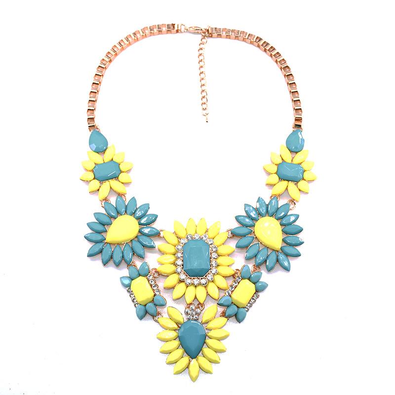 Colier mic asortat la modă exagerat scurt cu flori din aliaj cu pietre prețioase cu diamante complete