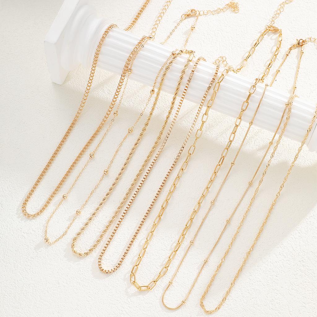 7pcs Elegant Vintage Twisted Chain Necklace Set Vintage Gold Color Minimalist Multi-Layer Chains Daily Wear Party Jewelry Gifts