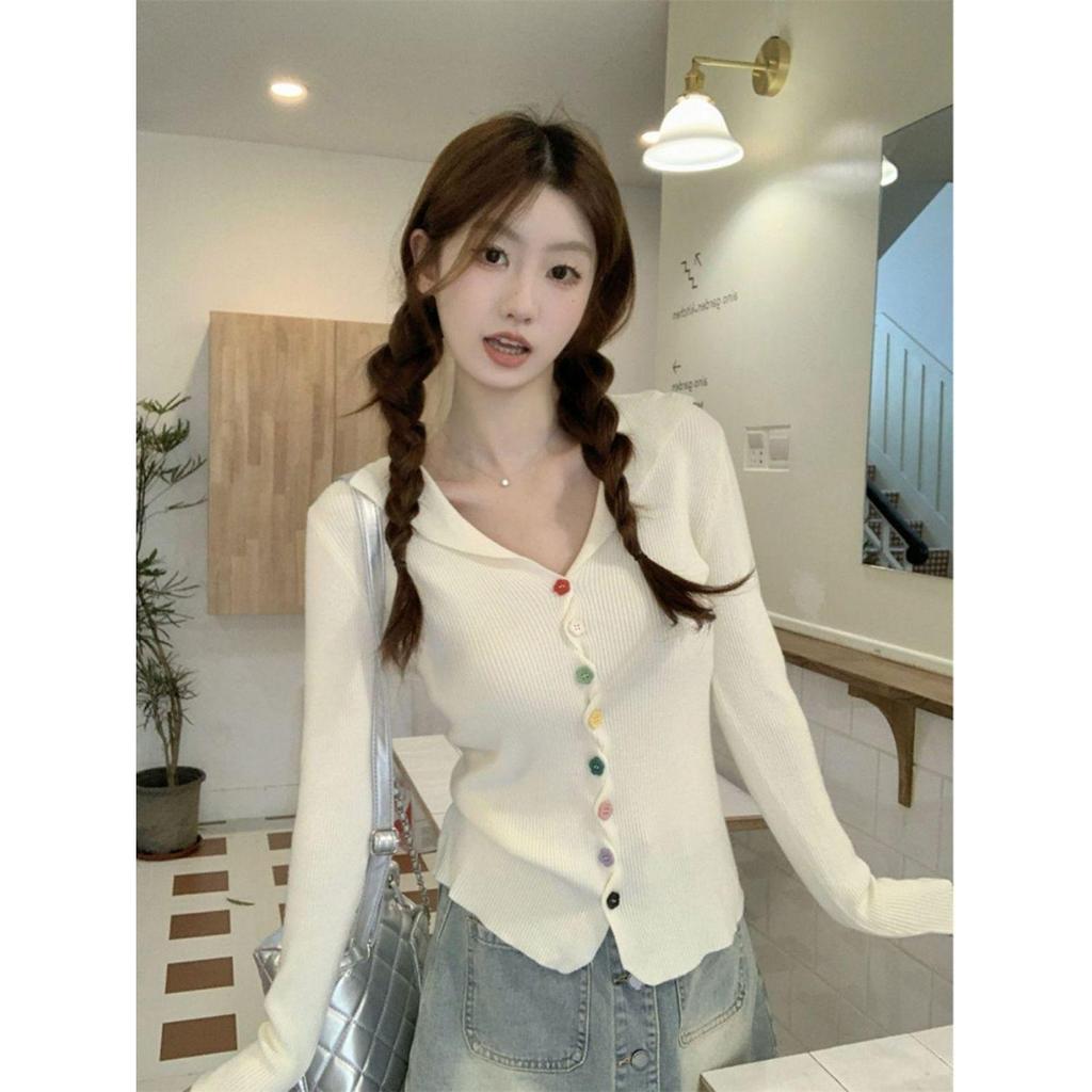 Korean Color Block Long Sleeve Knitted Sweater with Flattering Fit
