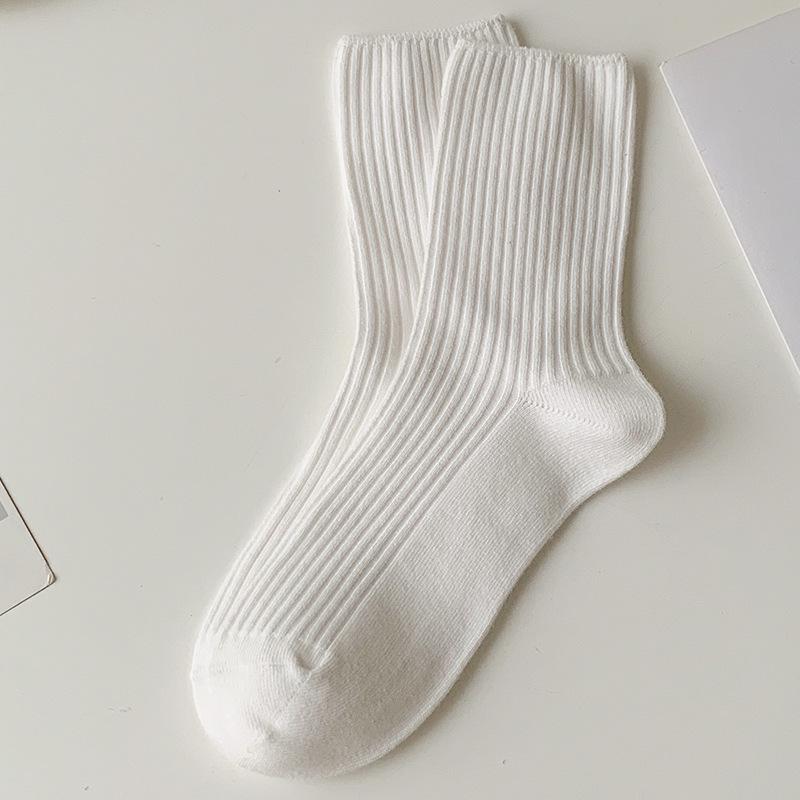 Women's Japanese Style Mid-Calf Knitted Scrunch Socks - Preppy Solid Color, Seamless, Trendy Design