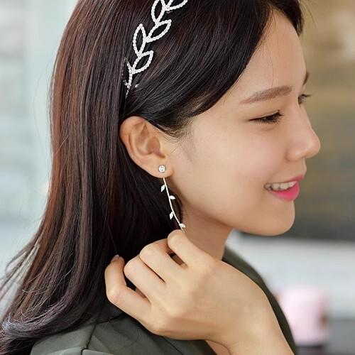 S925 Sterling Silver Earrings Korean Fashion Crystal Earrings Long Leaves Diamond Back Earrings Silver Jewelry Accessories