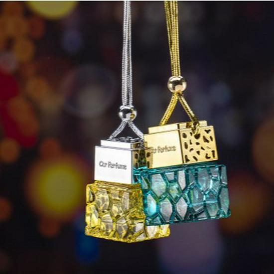 Creative 10ml Aromatherapy Car Perfume Pendant with Lanyard