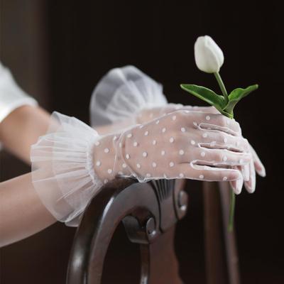 WG063 Super Fee Tupfen Brauthandschuhe - Weiß Kurz Doppellagig Gekräuselt Hochzeit/Party.