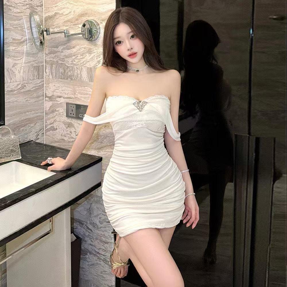 Pure Desire Sexy Lace Lace Tube Top Dress with Chest Pad High Waist Temperament Tight and Thin Hip-wrapped Off-the-shoulder Skirt