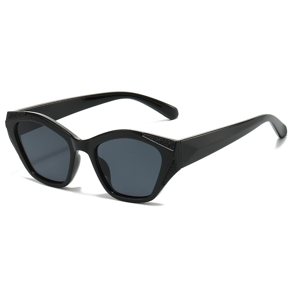 Vintage Brand Fashion Uv400 Shades Women Custom Logo Unique China Wholesaler Small Frame Cat Eye Sunglasses for Women 2024