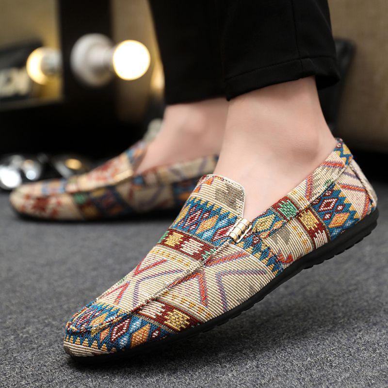 Fashion Moccasin Canvas Casual Shoes for Men Wear To Work Korean Style Sneakers Breathable Trends 2025 Cheap Liquidation Adults Man Shoe