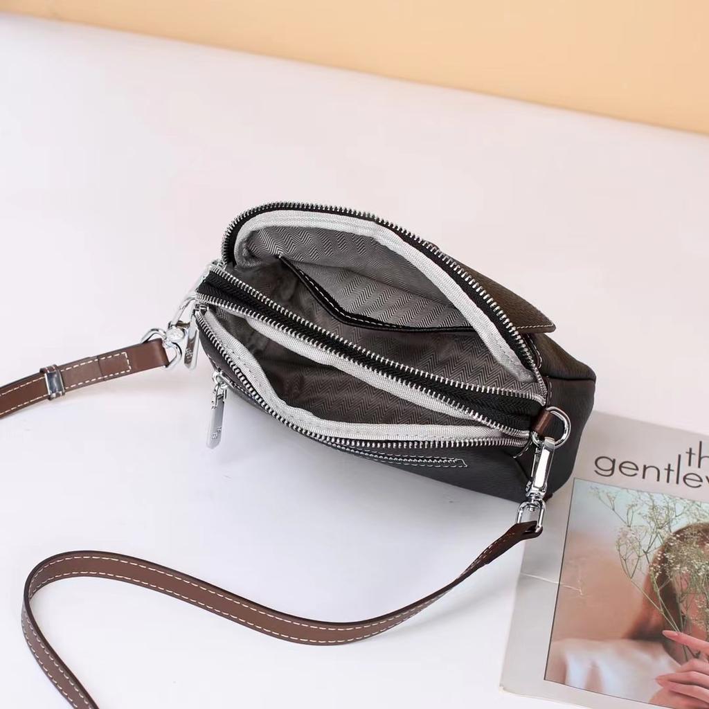 Cowhide Women's Bag Single Shoulder Crossbody Women's Bag Practical Multi-compartment Contrasting Color Change Bag Shell Bag