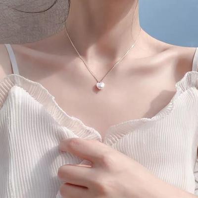 Japanese and Korean Ins Style Simple Temperament Collarbone Chain Versatile Neck Chain Couple Gift, Sweet Girl Love Pearl Necklace