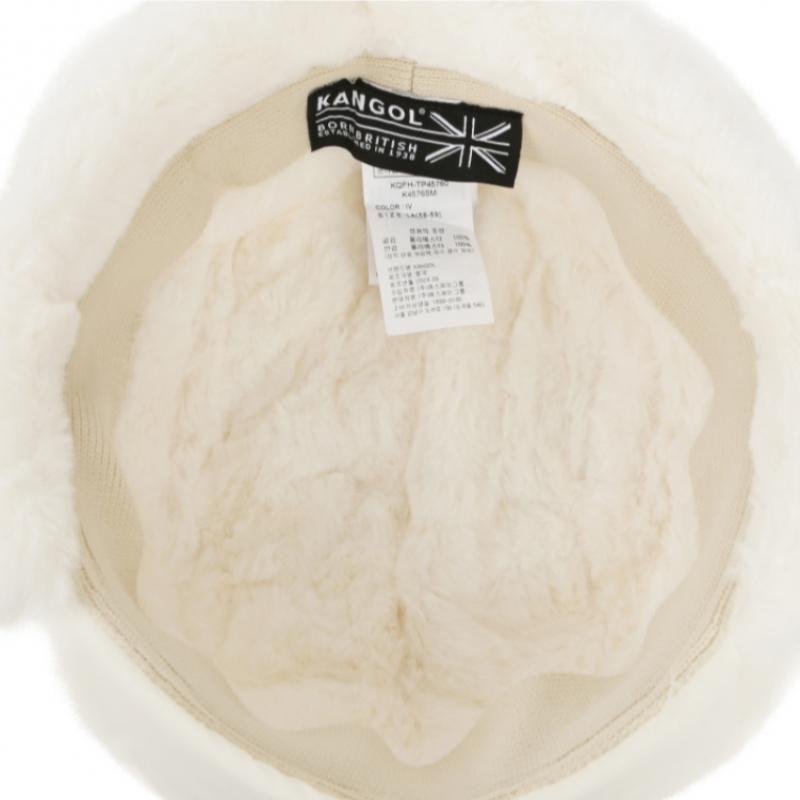 KANGOL Gepolsterter Trapper Elfenbein 4576