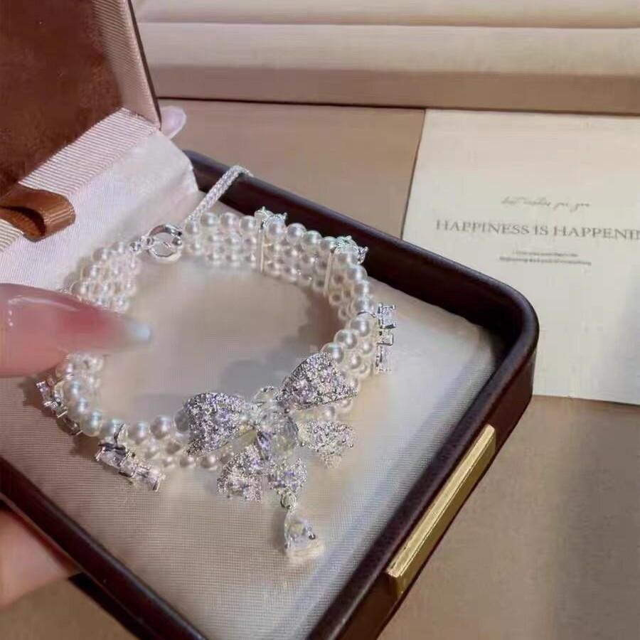 Premium Multi-layer Pearl Winding Bracelet Heavy Industry Luxury Retro French Diamond Bow Light Luxury Niche Bracelet