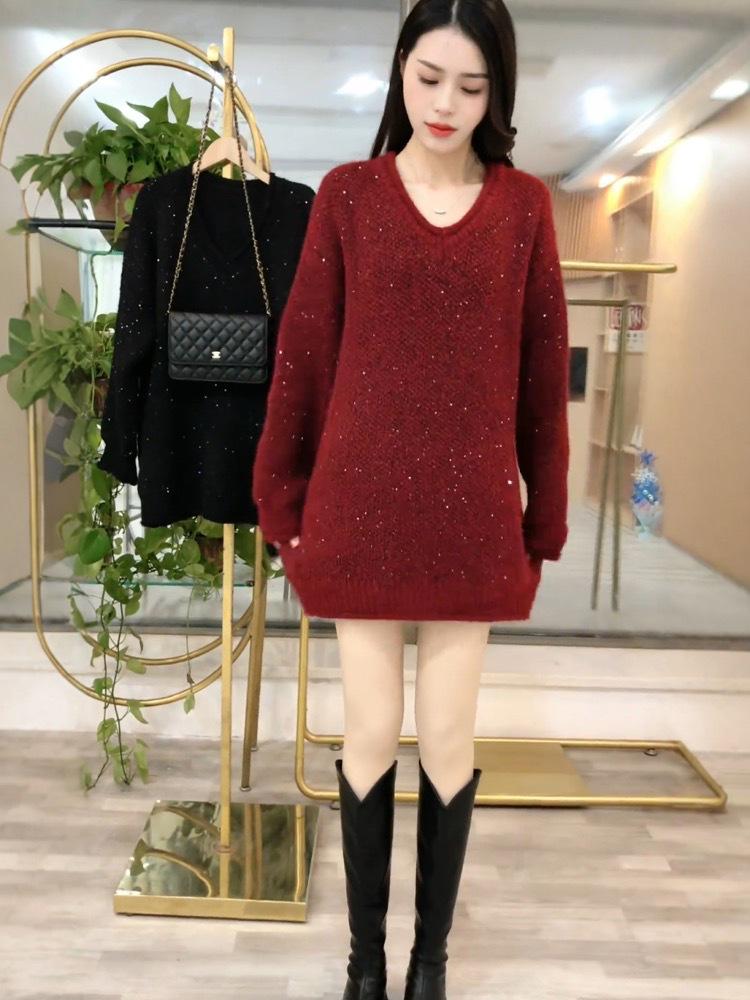 

Женский красный свитер с пайетками и V-образным вырезом, коллекция к Новому 2025 году, изысканный вязаный топ свободного кроя Medium красный