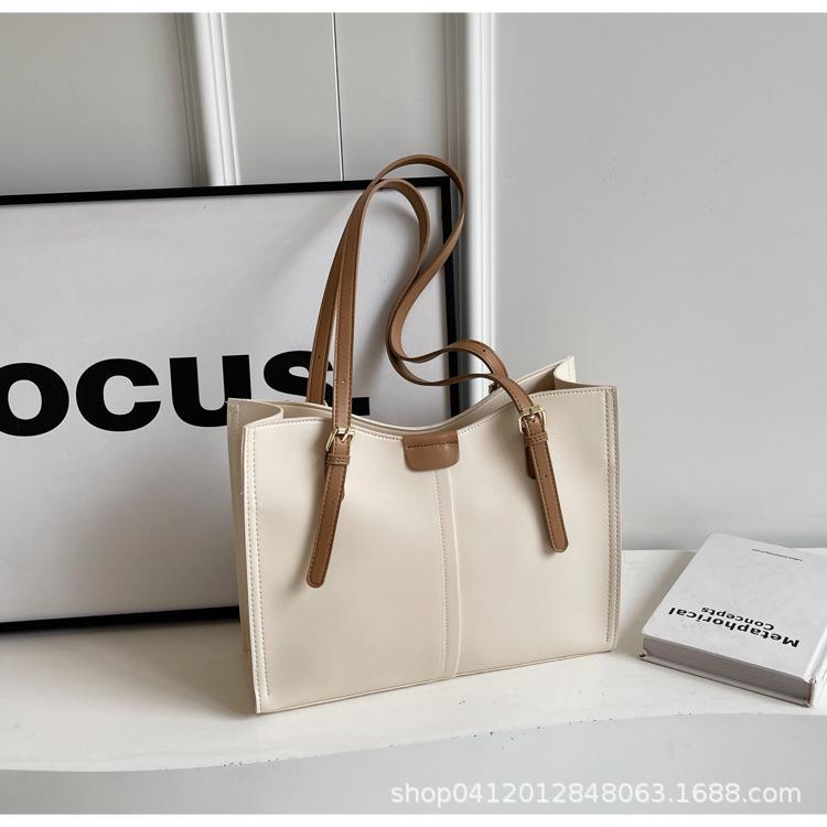 Fashion Texture Tote Bag Women's 2025 New Large-capacity Simple Shoulder Bag Casual Retro Work Commuter Bag