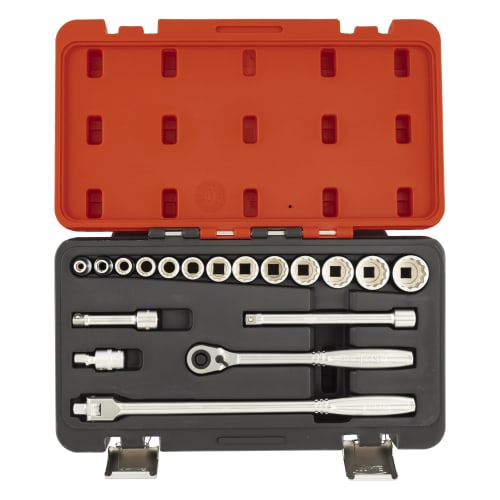 TONE 3130MP Socket Wrench Set, 9.5mm (3/8") Drive, Red, Includes 18 Pieces