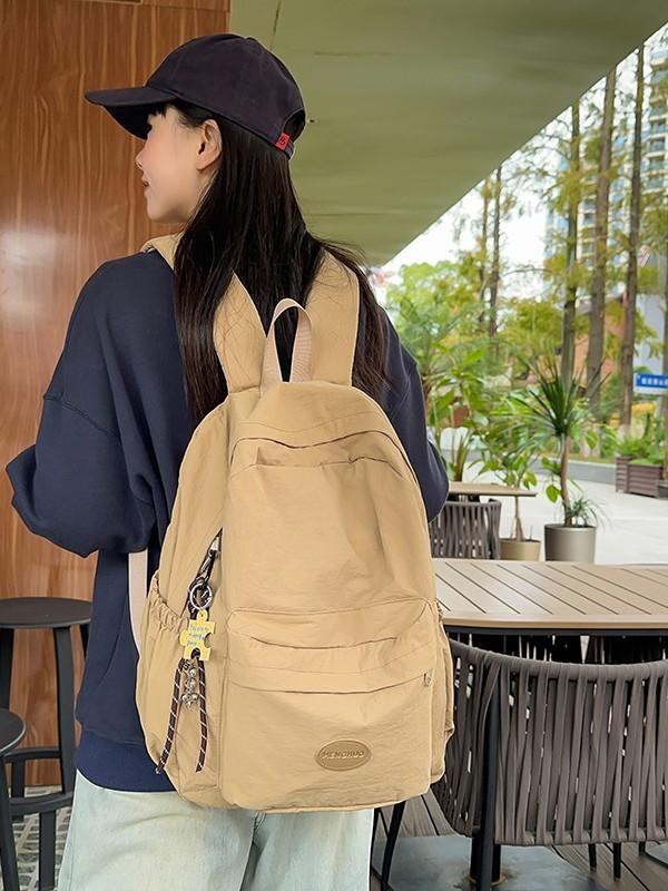Minimalist Solid Color Backpack For Women And Men With Durable Nylon Material Suitable For Casual Travel And School Use