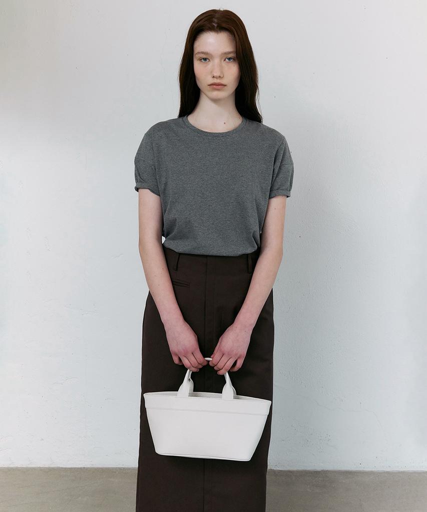Aubeuawo Dual Seam T-Shirt (Gray)
