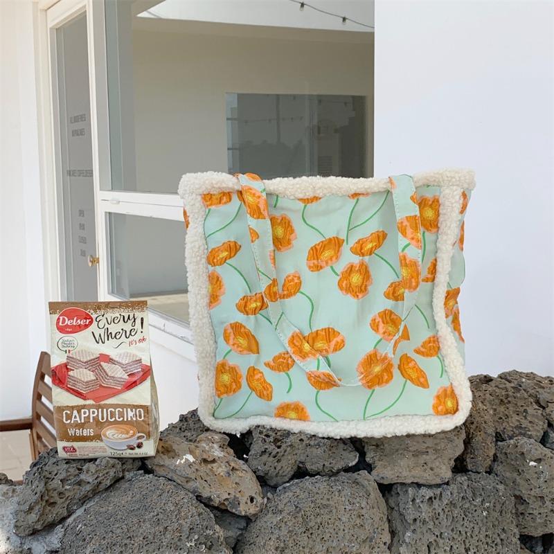 

1 Arum orange flower large-capacity shoulder bag shopping bag student class bag commuter tote bag