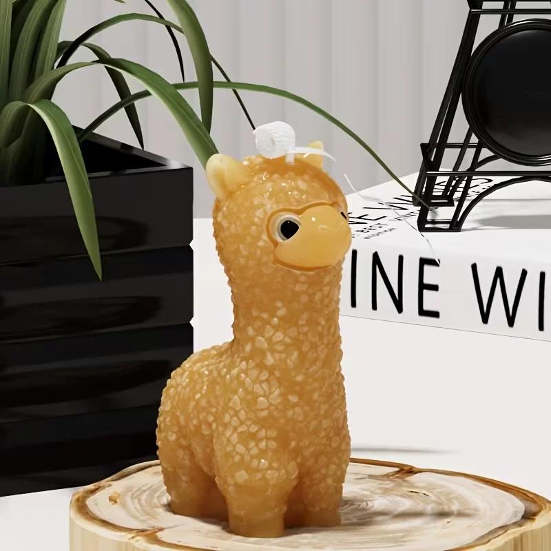 Top Quality Cute Alpaca Silicone Mold for DIY Clay Resin Handicrafts And Scented Candles Ideal for Home Decor And Holiday Gifts