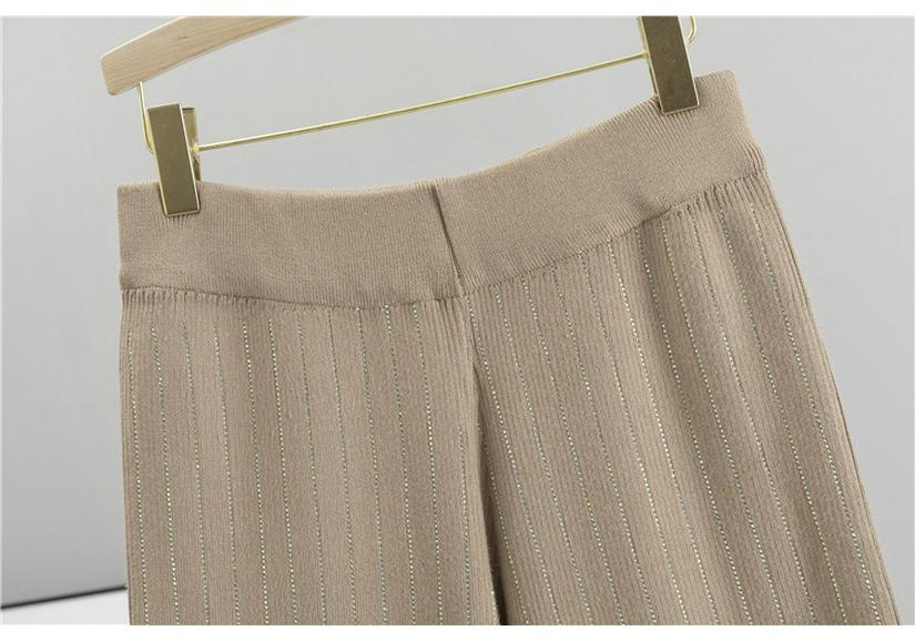 Conjunto de Calças de Perna Larga e Cardigã de Malha com Capuz - Moda Europeia Feminina Casual Outono/Inverno com Detalhes em Strass