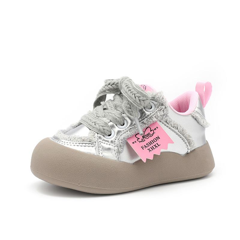 Girls shoes fashion board shoes 2025 spring and autumn new Korean version of children's soft-soled casual shoes little girl bread shoes