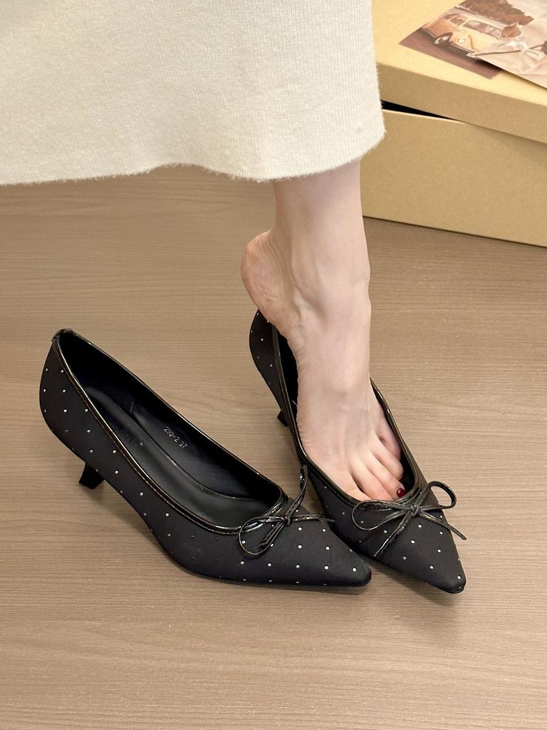 Banquet lady! Gentle satin bow stiletto shoes women's spring 2025 commuter shallow mouth shoes
