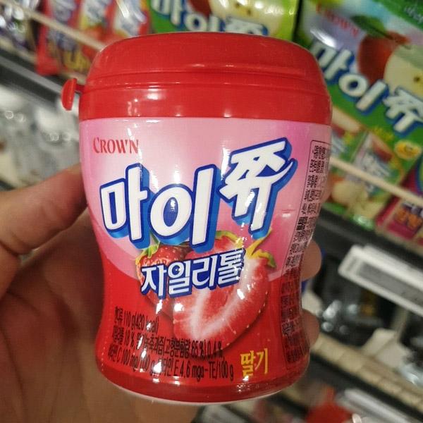 Crown Mychew Xylitol Strawberry 110g One thing