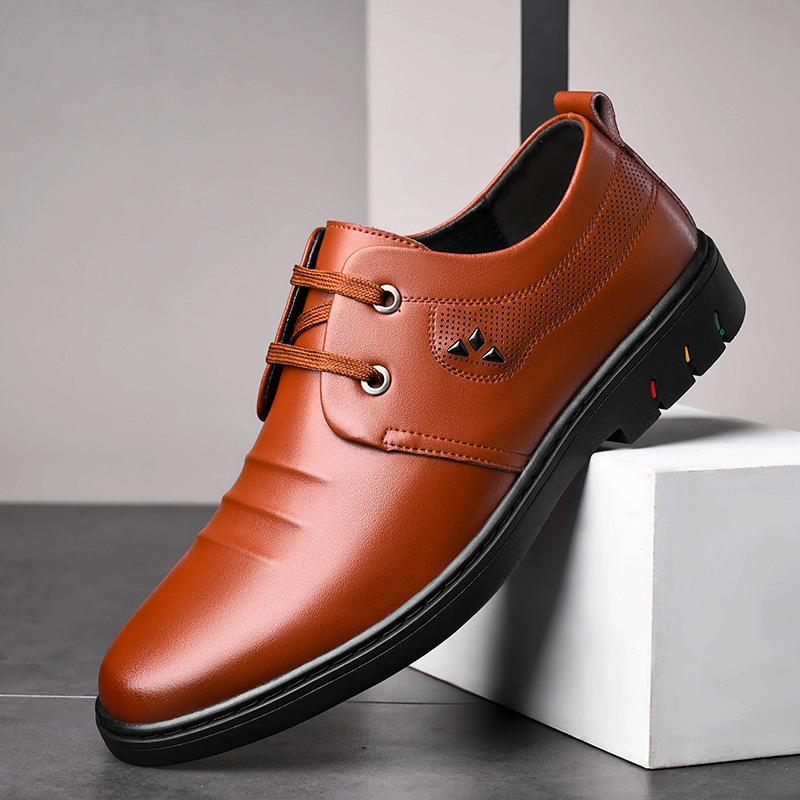 

Men s shoes spring black leather shoes middle-aged and elderly soft-soled non-slip casual lace-up waterproof leather shoes 44 коричневий