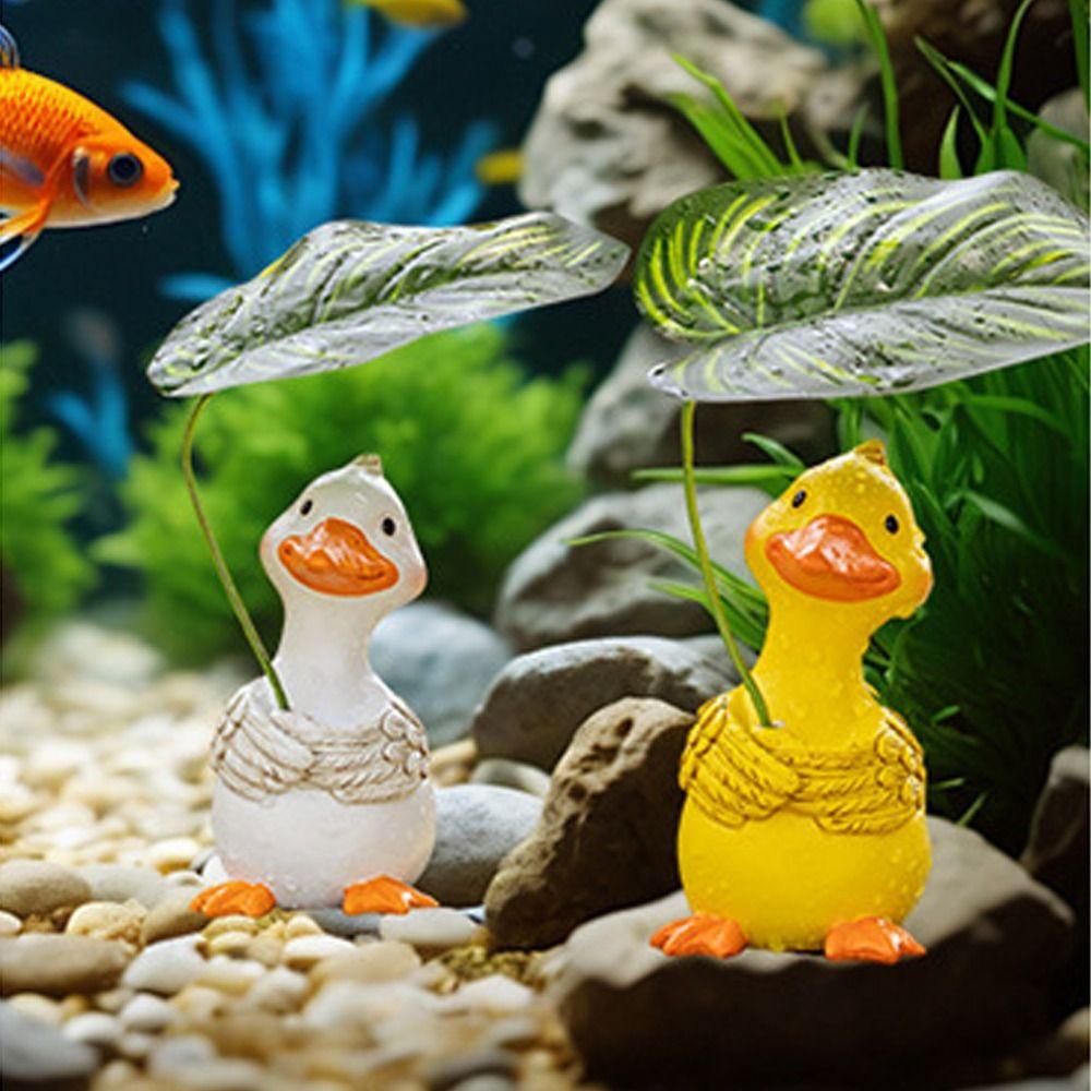 Handmade Leaf Duck Figurine Cartoon Garden Animal Statue  Indoor Outdoor