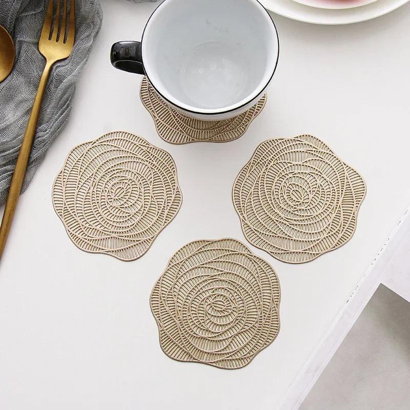 1pc Silver/golden Snowflake Hollowing PVC Coaster Coffee Cup Heat Insulation Pad Table Mat Christmas Decor Kitchen Accessories