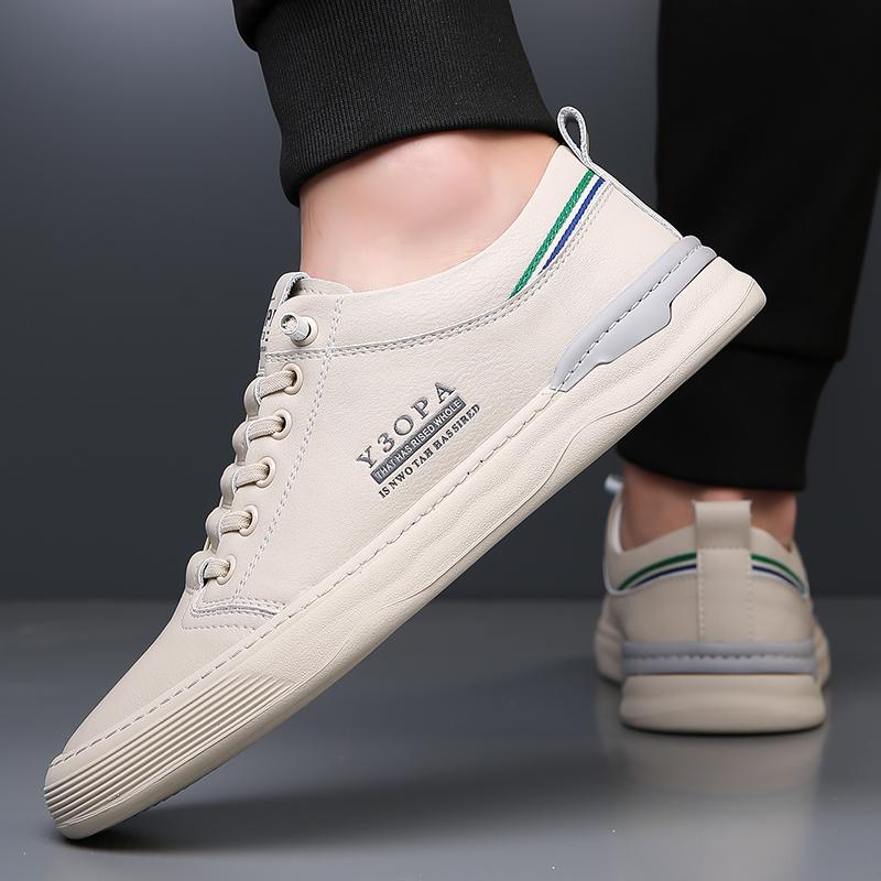 Fashion New Fashion Mens Classic Sneakers High Quality Men's Flats Leather Skate Shoes Men Comfortable Men Casual Outdoor Walking Shoes