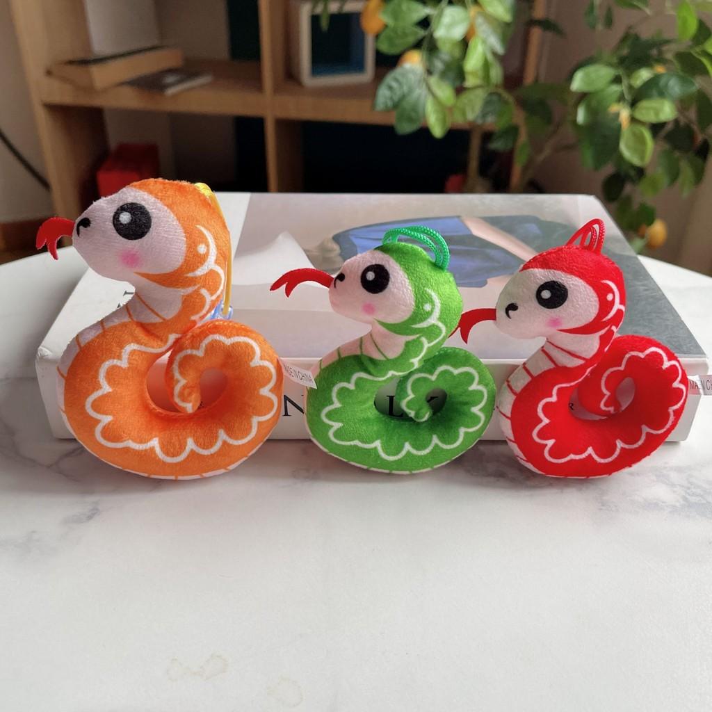 Adorable Plush Snake Keychain Cute And Creative Cartoon Animal Toy For Bags And Keys
