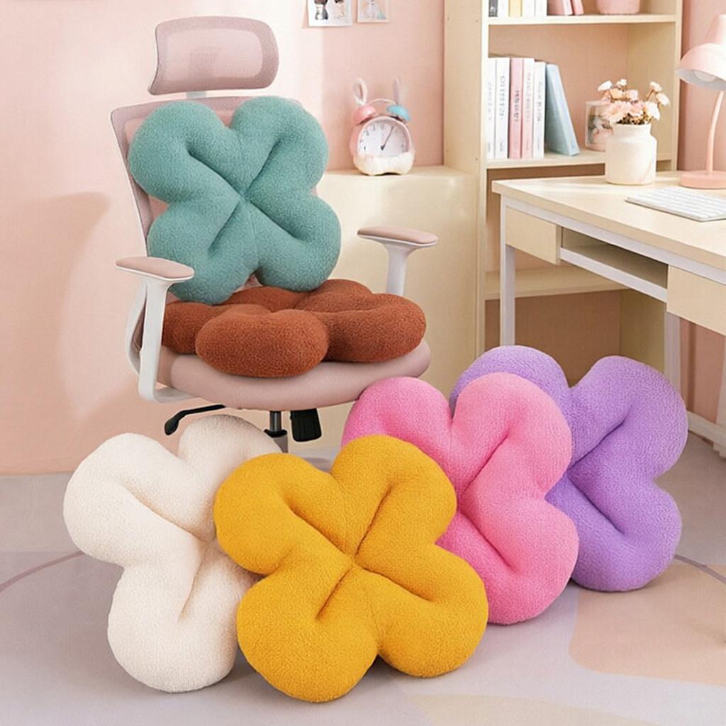 Four Leaf Clover Plush Seat Cushion With High Resilience Filling For Home And Office Comfort