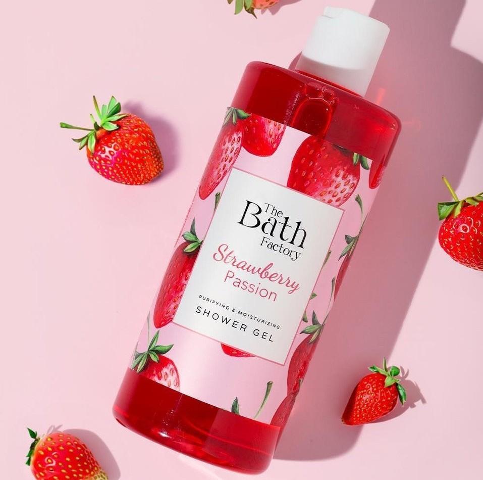 The Bath Factory Strawberry Passion Shower Gel – 400ml
