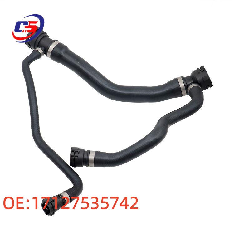 BMW E66 740/750 Upper Radiator Water Hose