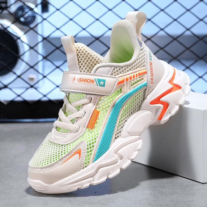 Boys Running Shoes Lightweight Breathable Mesh Sneakers School Sports Outdoor Activity