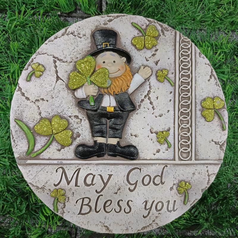 St. Patrick s Day Leprechaun Hat with Clover Ornament