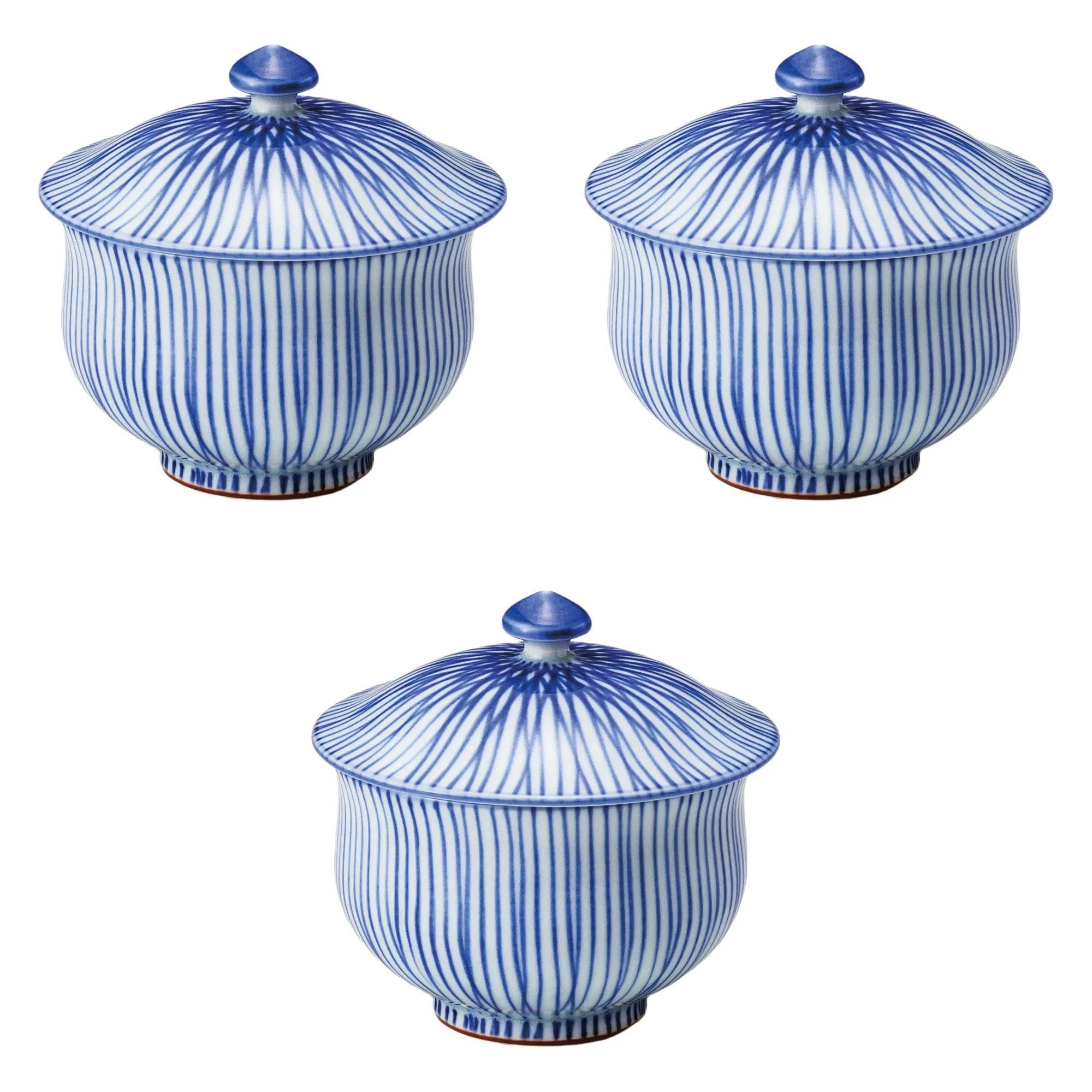 

Set of 3 Hanajukusa lidded teacups Sencha with lid Arita ware Setomonohonpo [10×8.5cm (200cc)] (Arita ware)