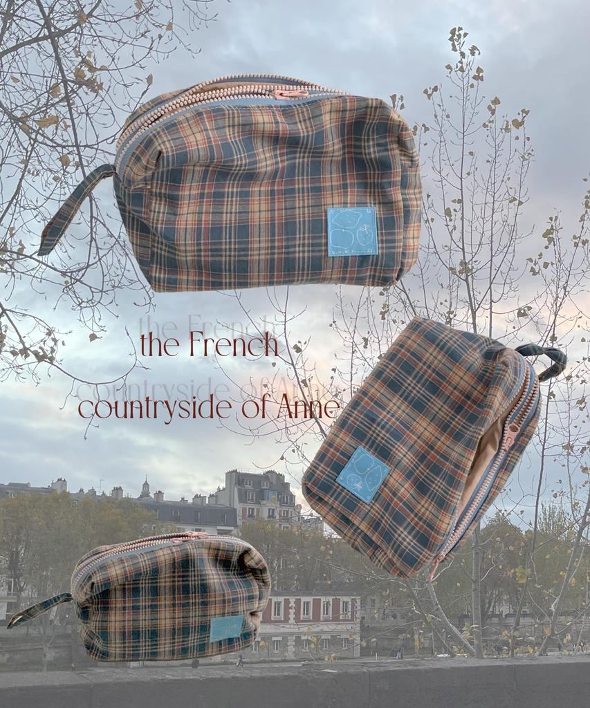 Nuaname Anne Paris Peddler Zipper Pouch