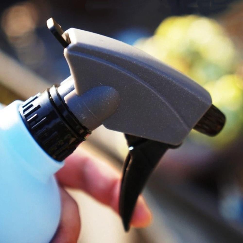 600ml Watering Can Leakproof Plant Spray Bottle Durable Hand Pressure Sprayer  Car Wash