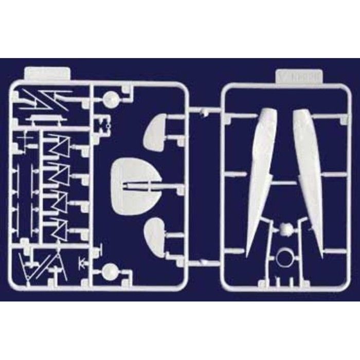 Roden Albatros D.III Oeflag S.53 German Sesquiplane Fighter Airplane Model Kit