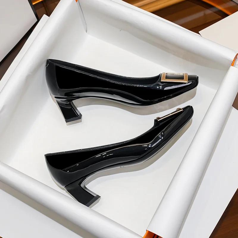 Square Buckle High Heels 2024 New Brand Women Sexy Thick High Heels Dress Party Wedding Shoes Retro Shallow Mouth Woman Pumps