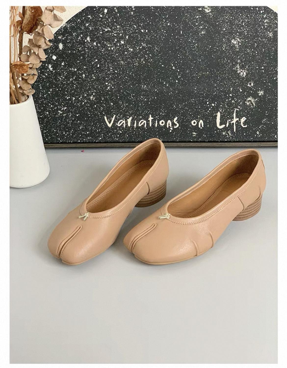 

thick heel pleated split-toed shoes light mouth single shoes women s medium heel pig s trotters retro ballet shoes 40 абрикосовый