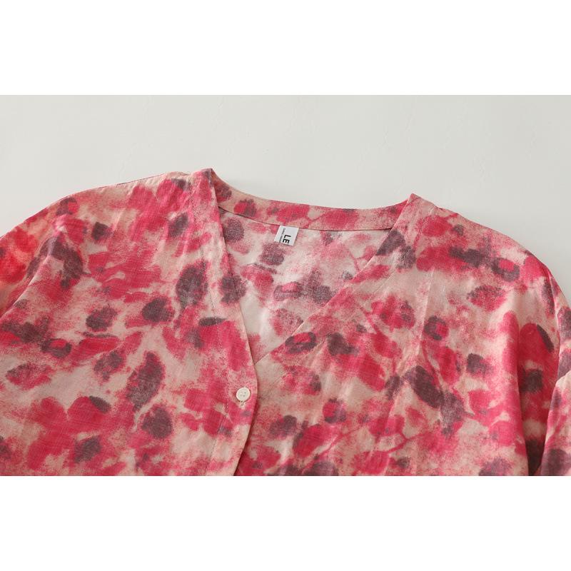 Autumn 2025 Artistic Retro Floral V-Neck Cotton Linen Plus Size Casual Shirt One Size