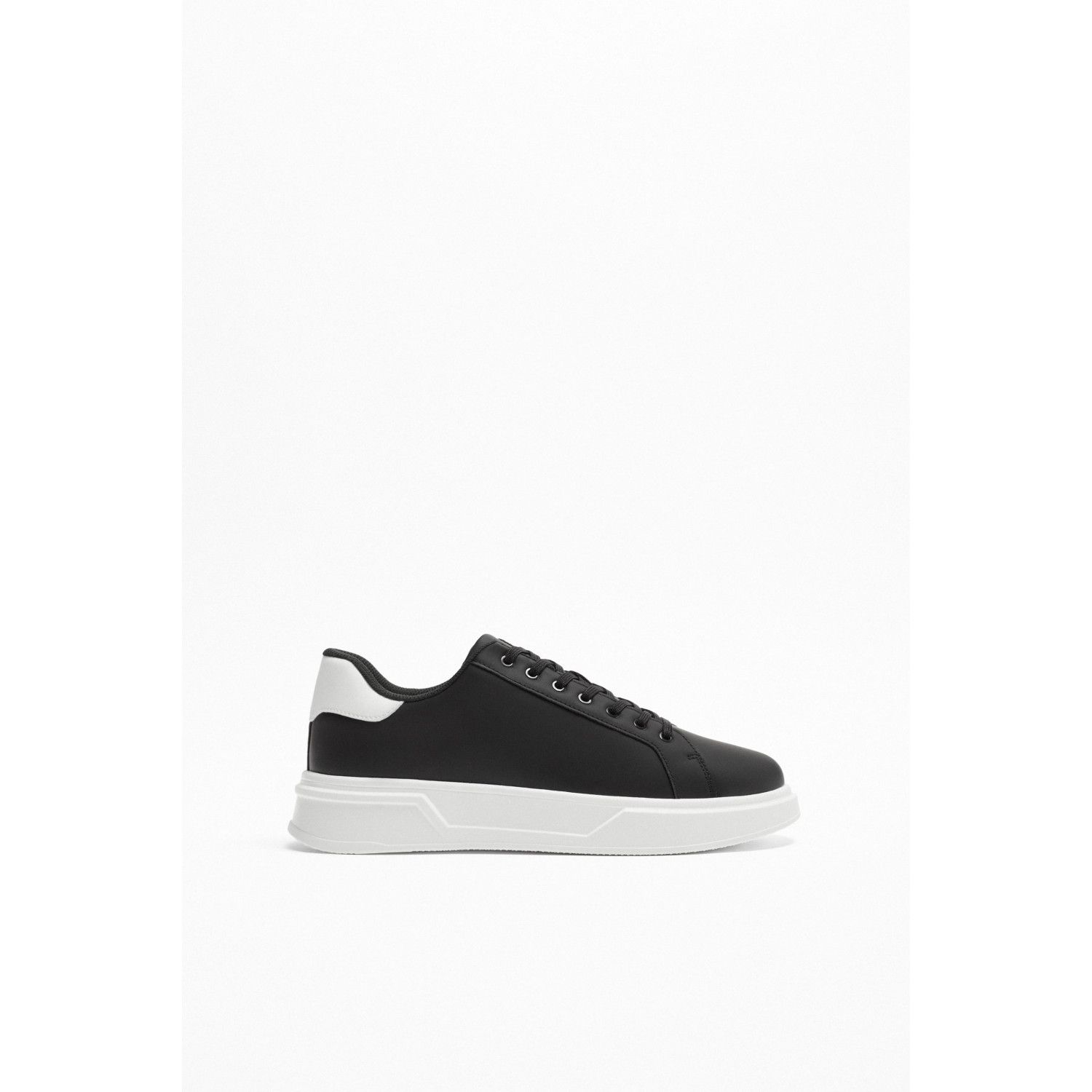 

CHUNKY TRAINERS