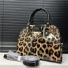 Women'S Retro Leopard Print Shoulder Bag Temperament Personality High Sense Oblique Span Handbag